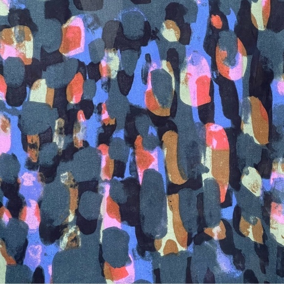 CAbi Flaunt Faux Wrap Drape Neck Blouse #3077 EUC size medium - Picture 8 of 11